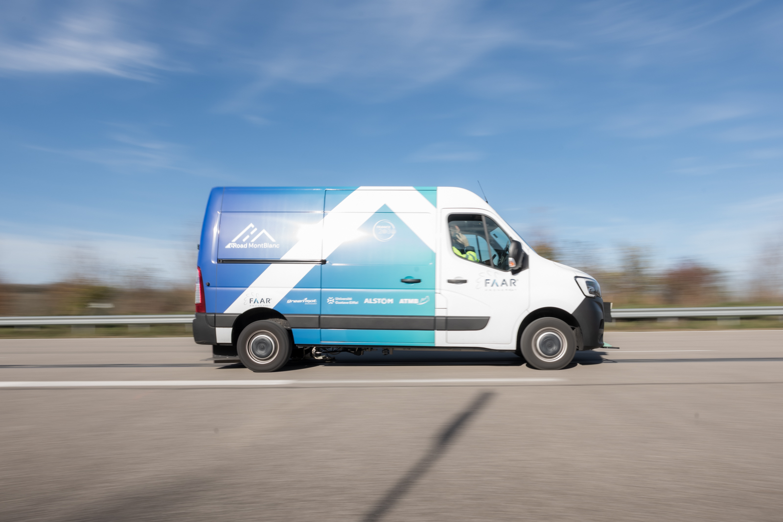 eRoadMontBlanc en film